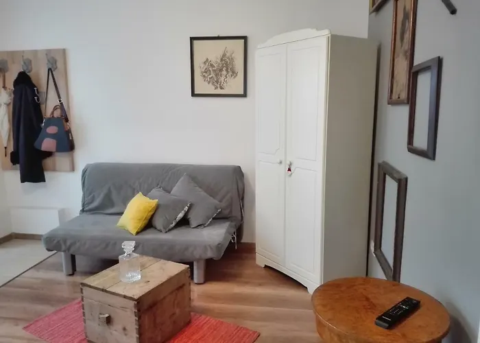 Cozy Republicii דירה