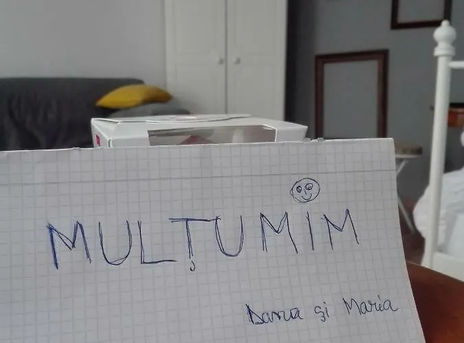 Cozy Republicii דירה